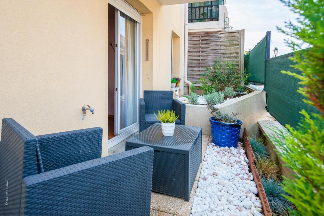 Apartamento Willow - Fairytale Factory Serris Exterior foto